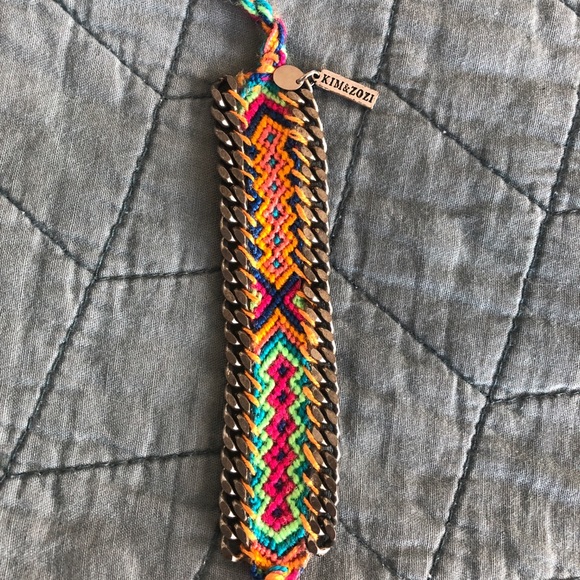 Kim & Zozi Friendship Bracelet - Picture 3 of 6